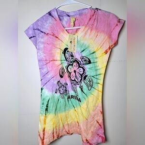 NWT Women's Aruba Tie Dye Sea Turtle V-neck Short Sleeve Shirt, Size Medium